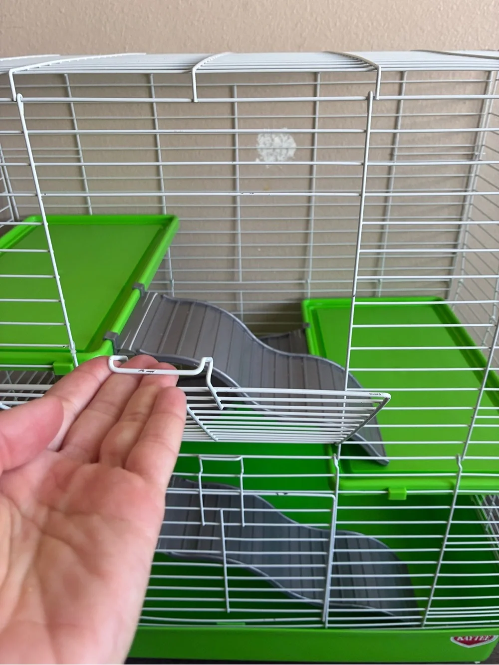Kaytee Chinchilla or Ferret Starter Habitat - Green
